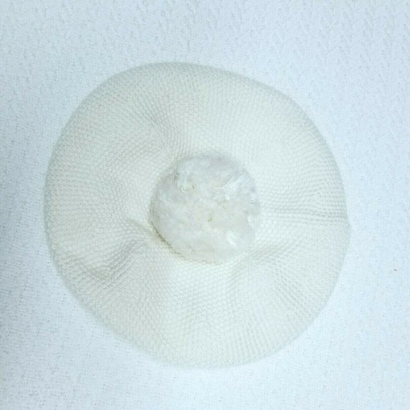 Janie & Jack Knit Pompom Beret 18-24 months - Picture 6 of 7